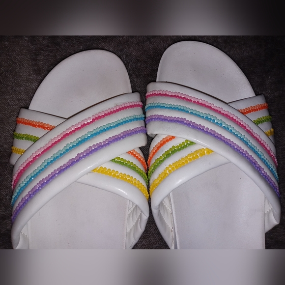 Sandals - Picture 2 of 5